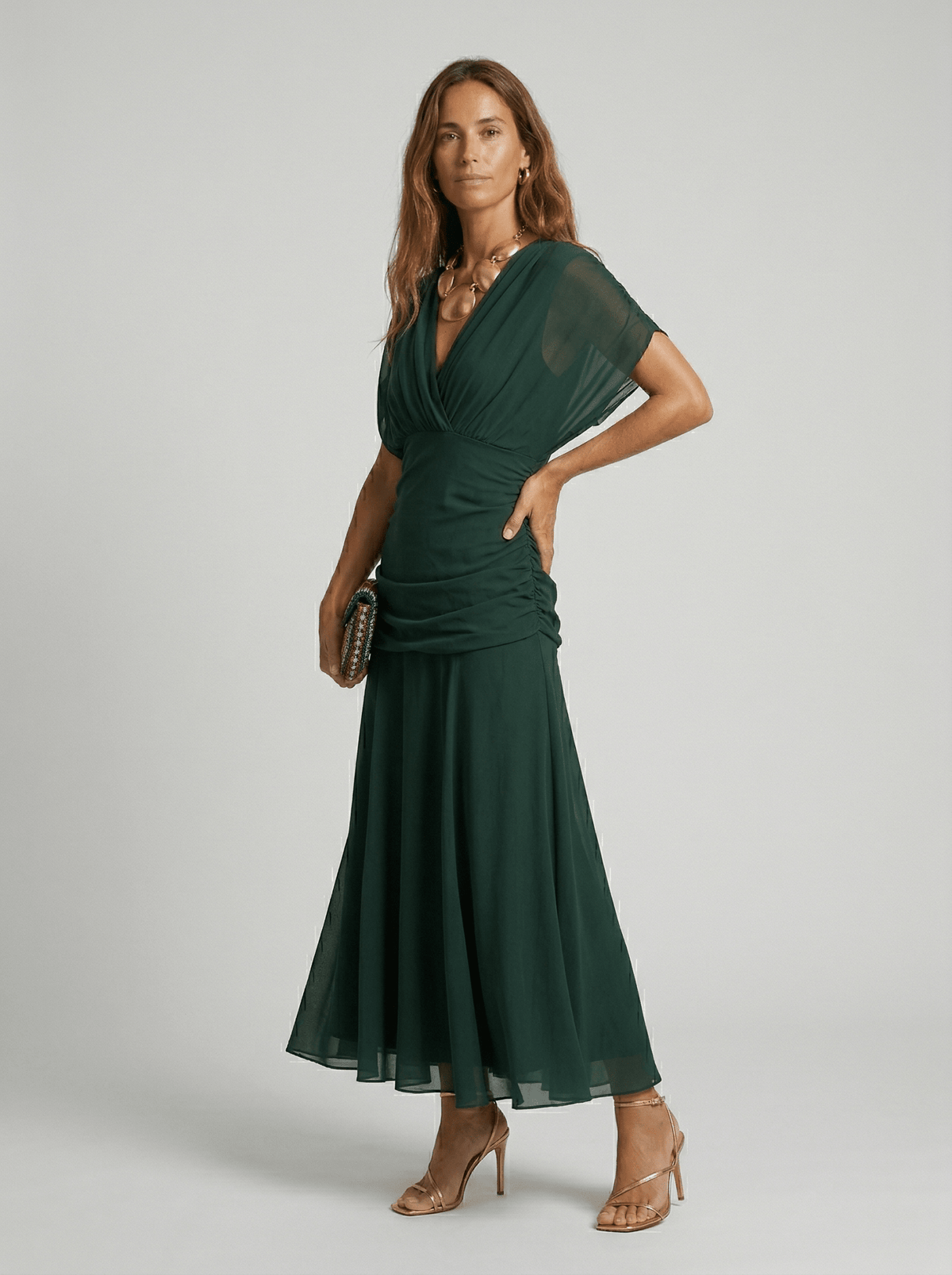 Vestido largo con escote en V