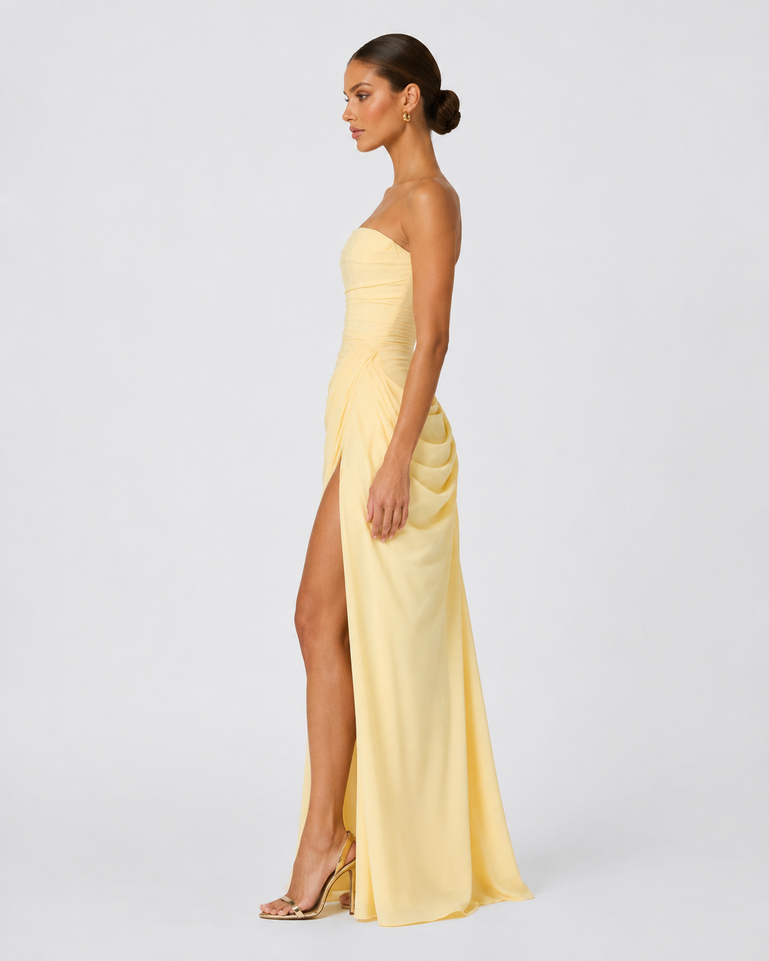 Vestido Largo de Corte Elegante