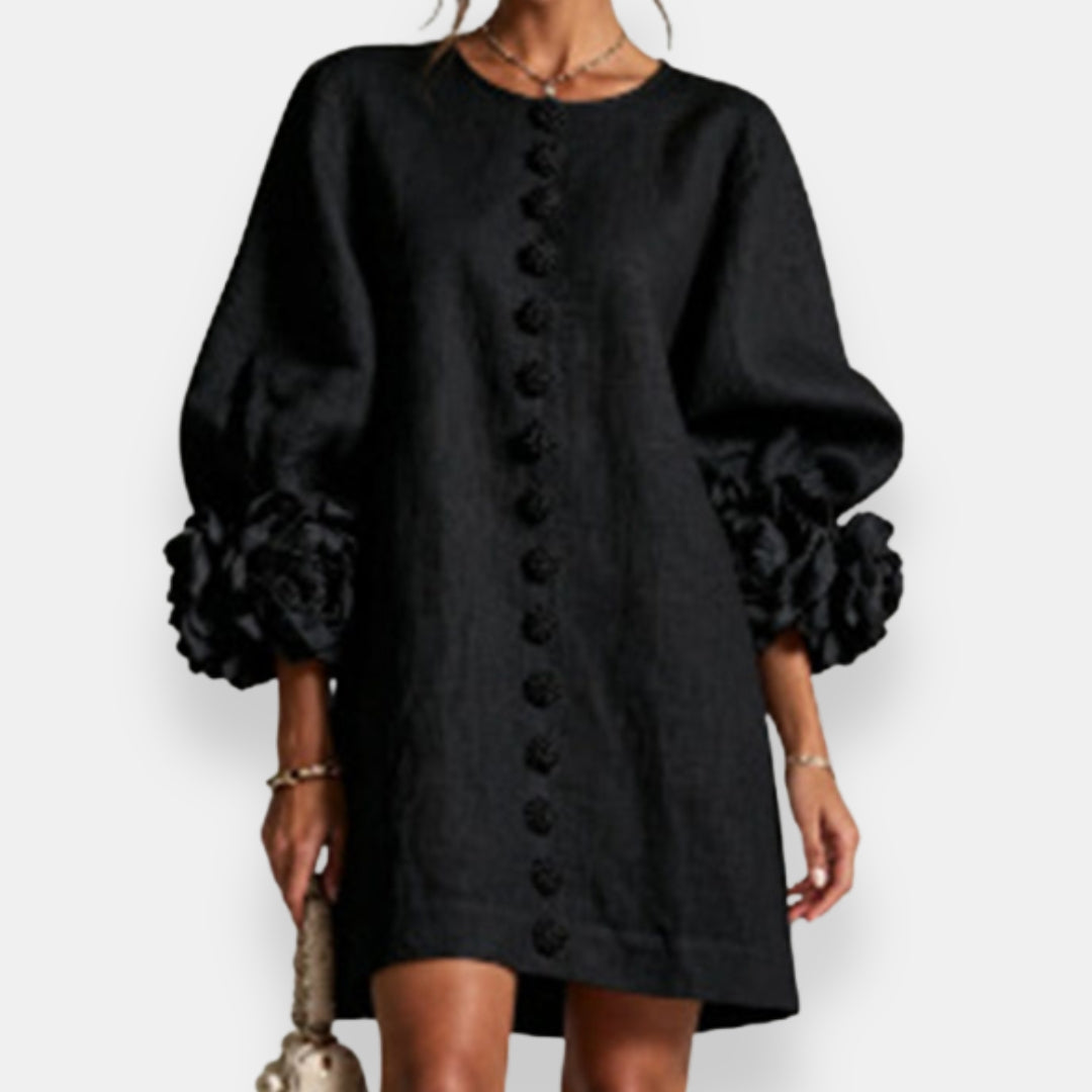 Vestido con flores en relieve