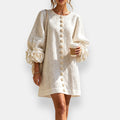 Vestido con flores en relieve
