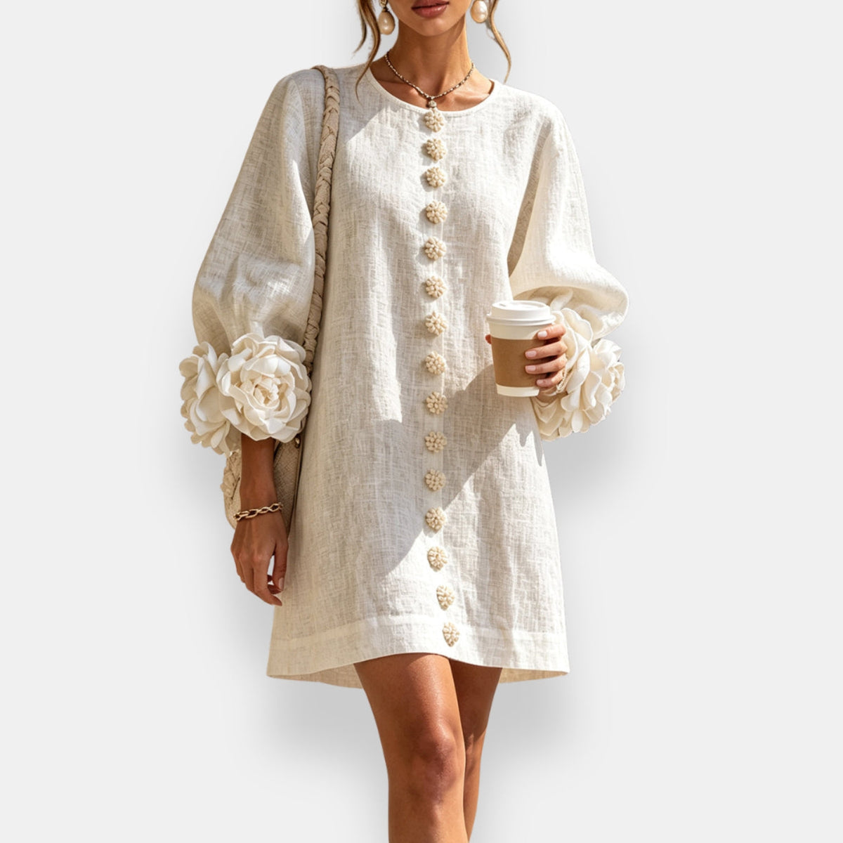 Vestido con flores en relieve