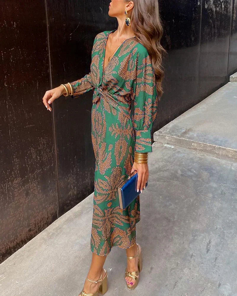 Vestido Midi Elegante con Estampado de Encanto Atemporal