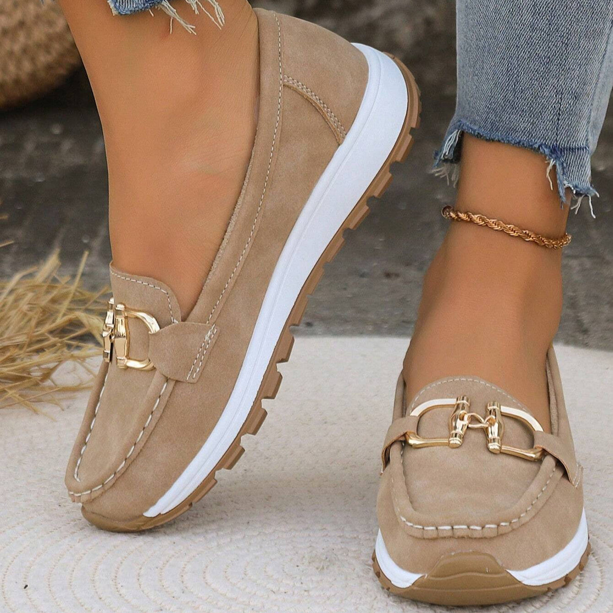 Mocasines con plataforma y hebilla
