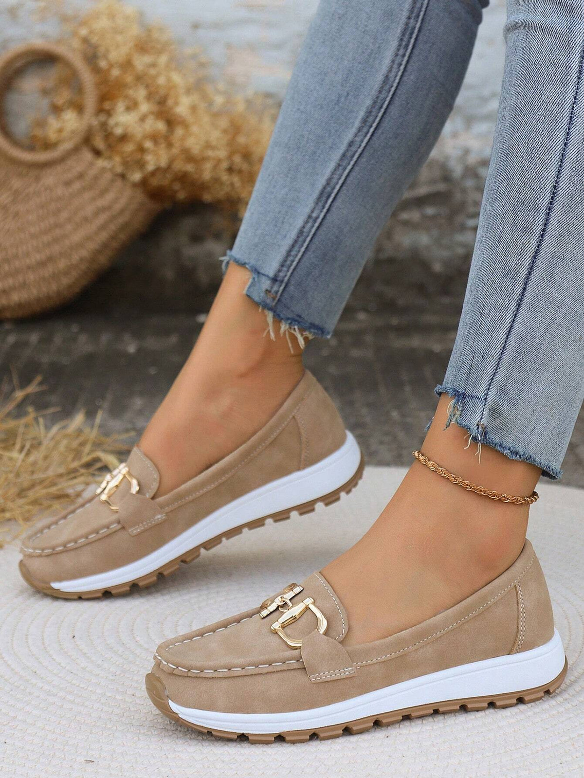 Mocasines con plataforma y hebilla