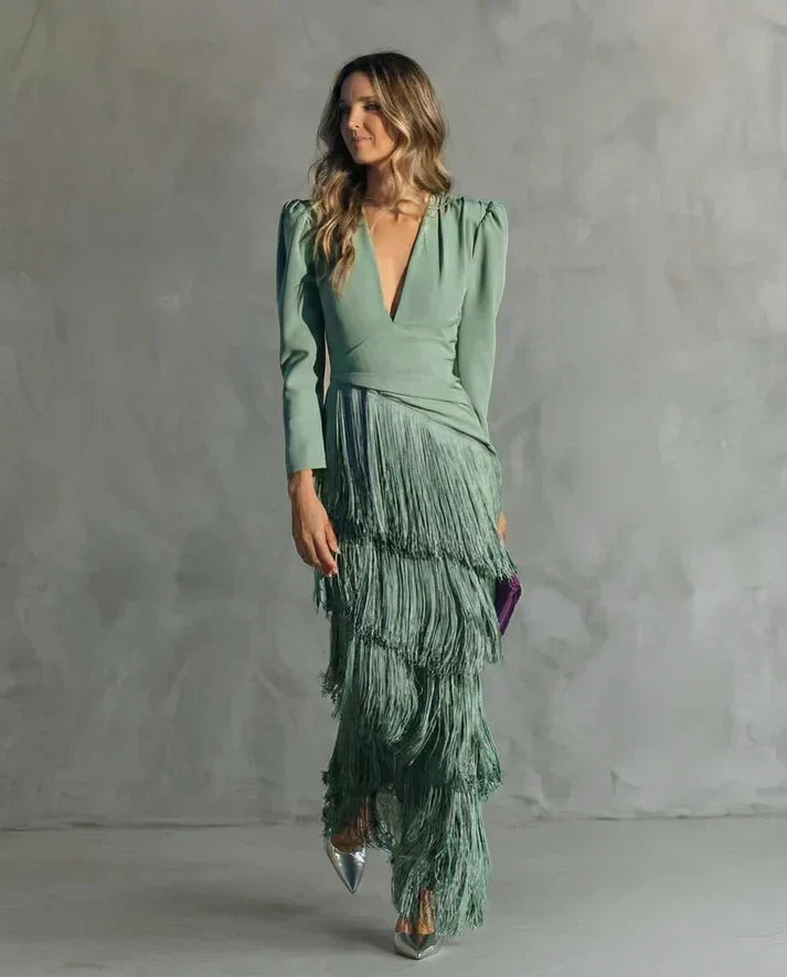 Vestido Elegante con Mangas de Flecos