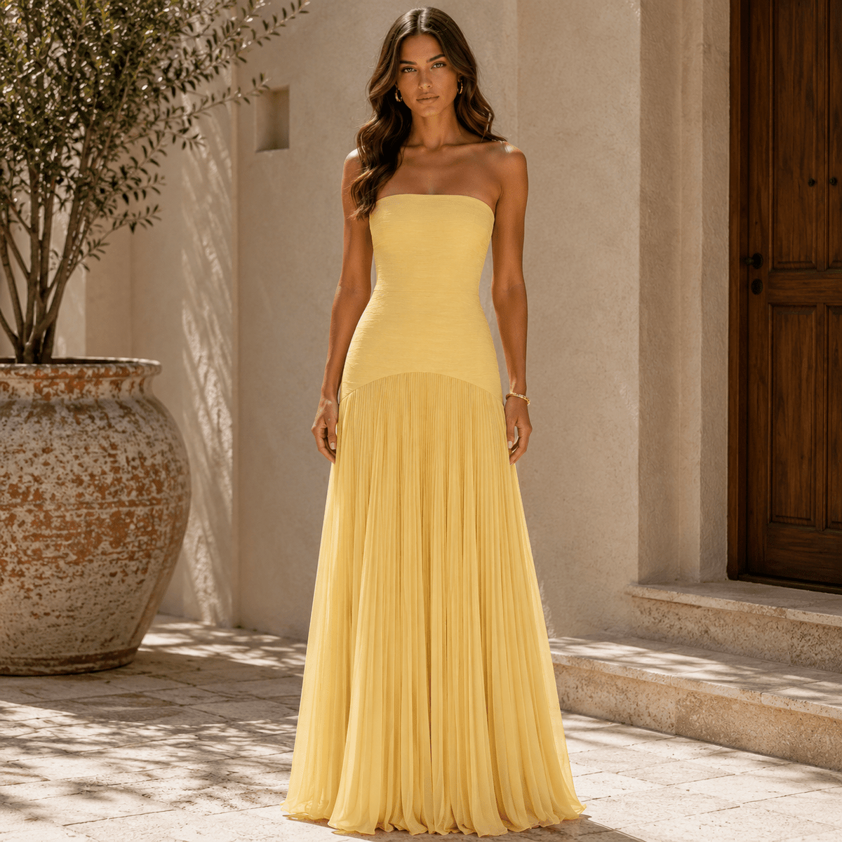 Vestido con hombros al aire