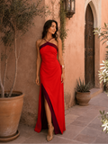 Vestido largo con escote al cuello y abertura