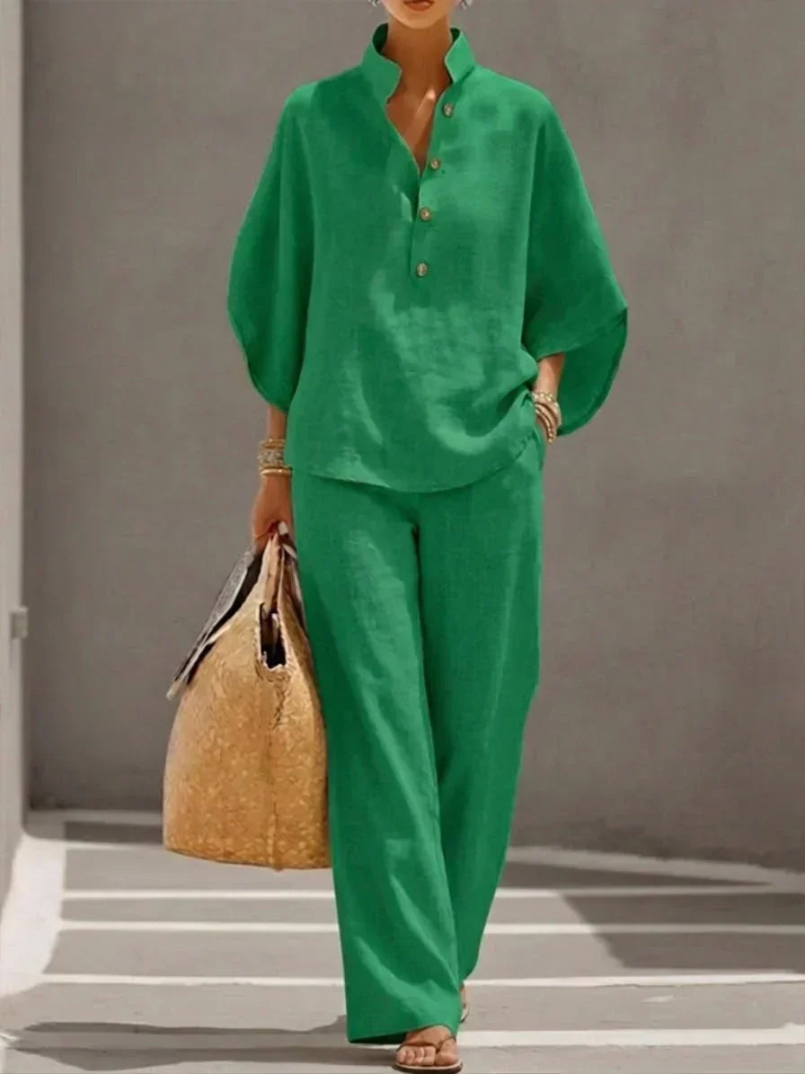 Conjunto con Mangas Murciélago y Pantalón Ancho