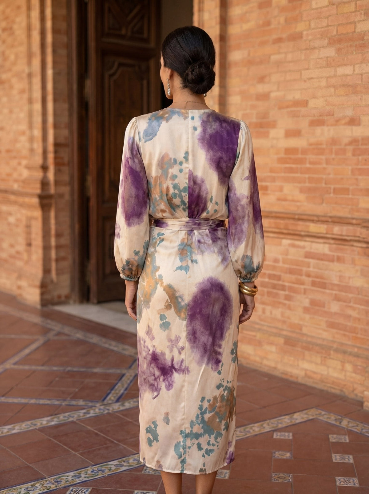 Vestido con escote en V estilo Valeria